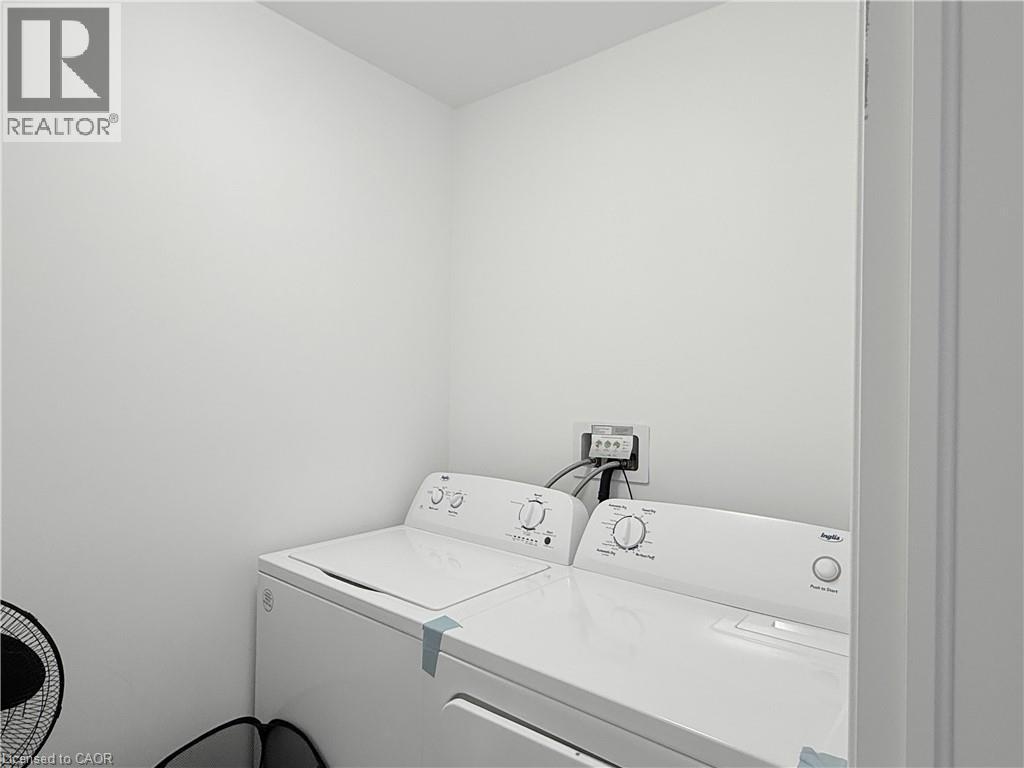 219 Histand Trail, Kitchener, ON - Indoor Photo Showing Laundry Room