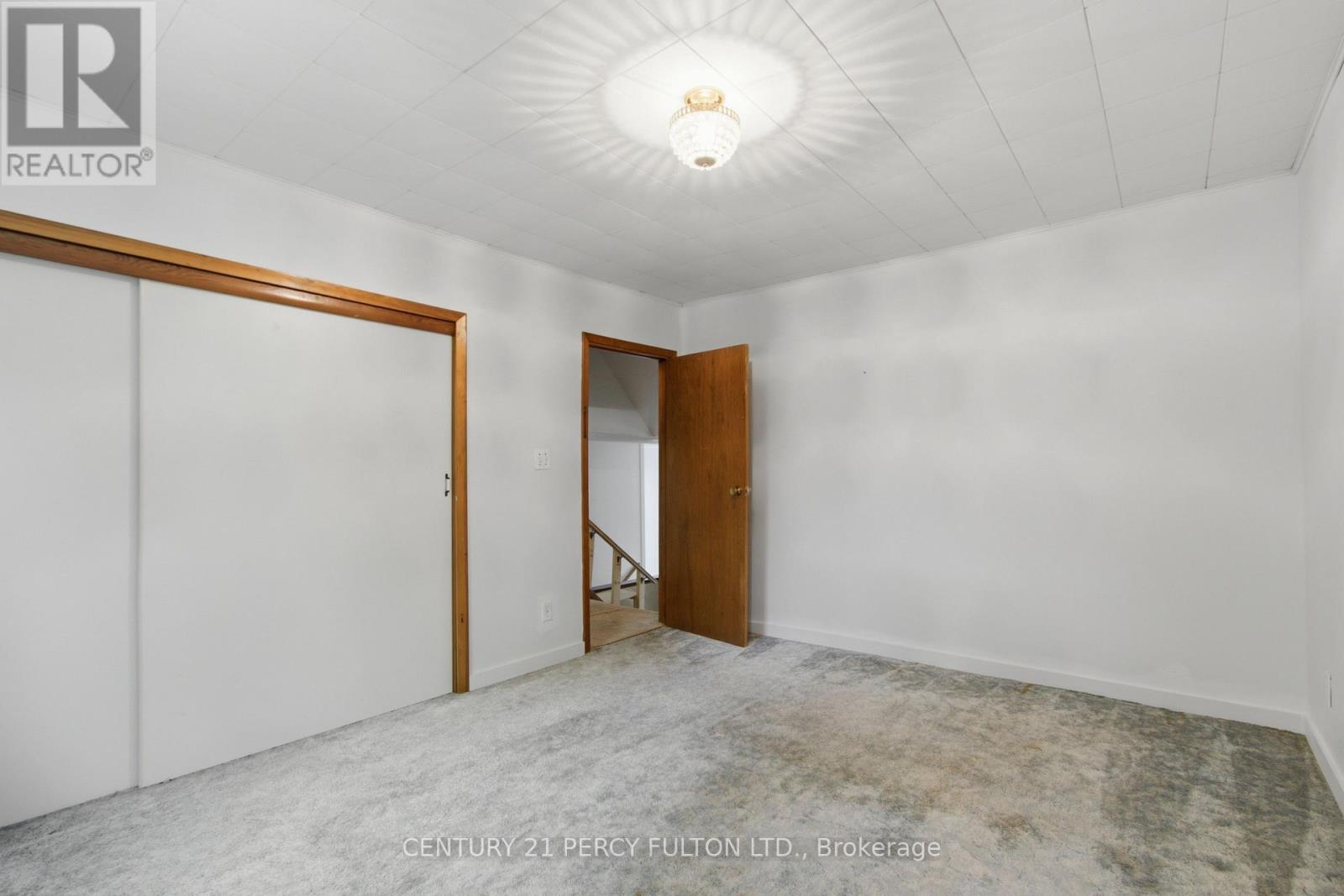 7 Valleyview Crescent, Belleville, ON - Indoor Photo Showing Other Room