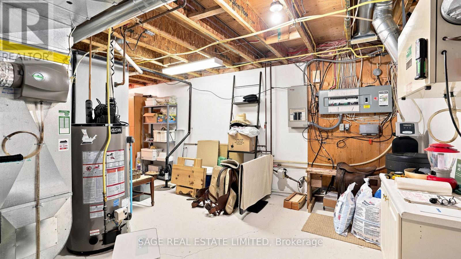 7632 County 9 Road, Clearview, ON - Indoor Photo Showing Basement