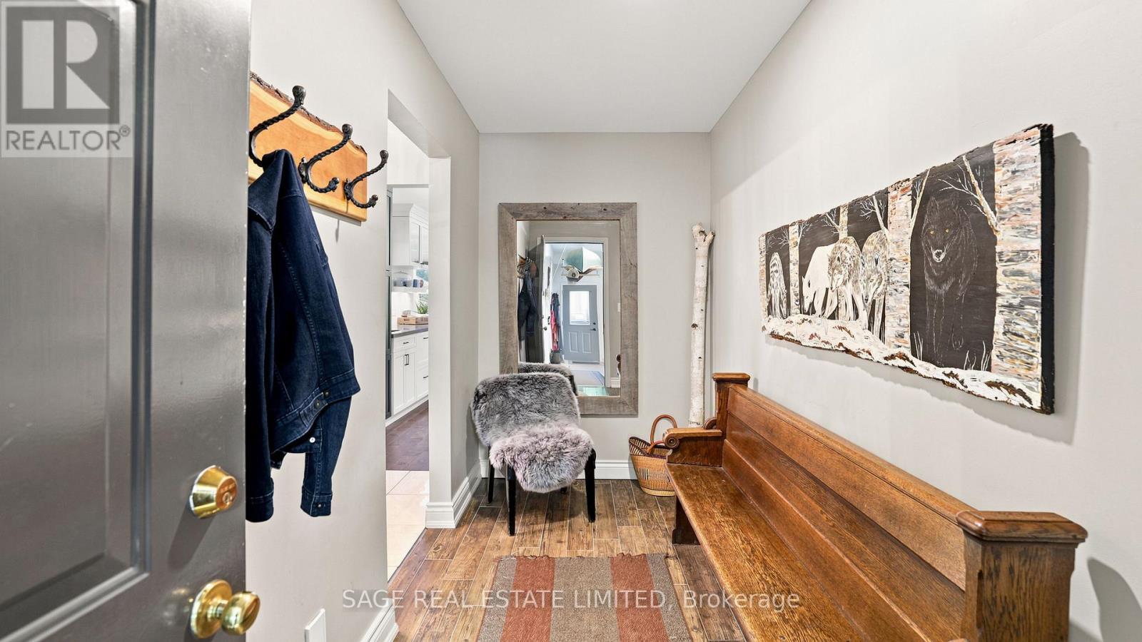7632 County 9 Road, Clearview, ON - Indoor Photo Showing Other Room