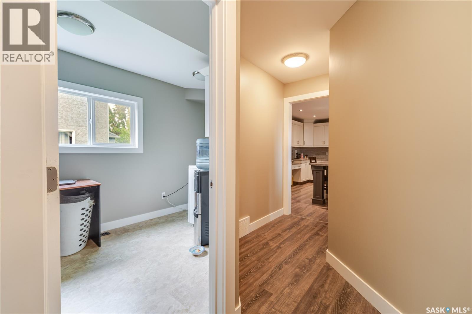414 Main Street S, Moose Jaw, SK - Indoor