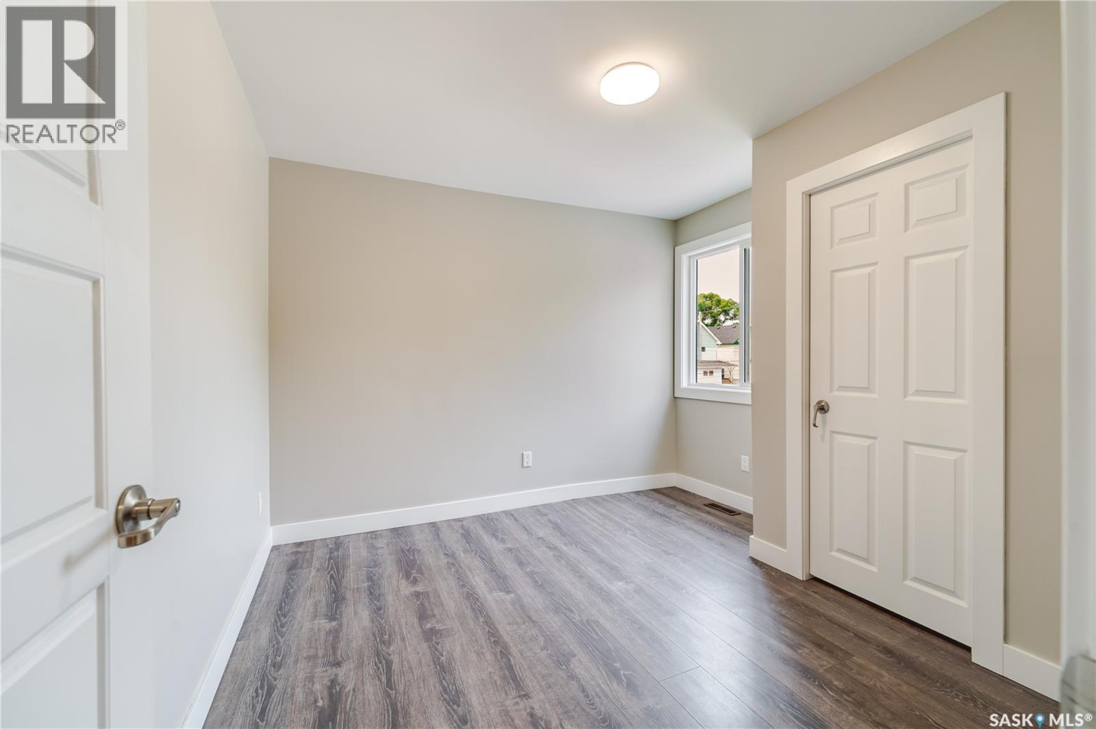 414 Main Street S, Moose Jaw, SK - Indoor Photo Showing Other Room