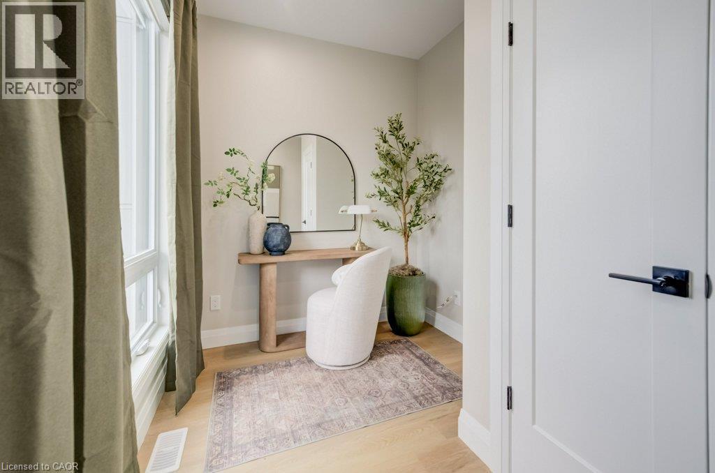 210 Heritage Drive Unit# Main, Kitchener, ON - Indoor Photo Showing Other Room