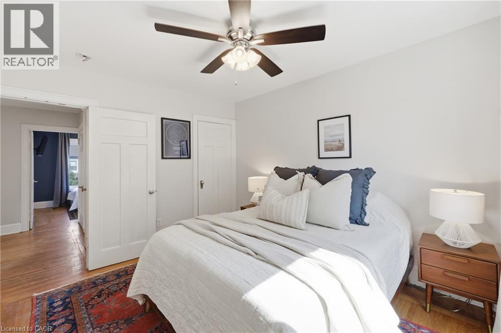 70 Gage Avenue S, Hamilton, ON - Indoor Photo Showing Bedroom