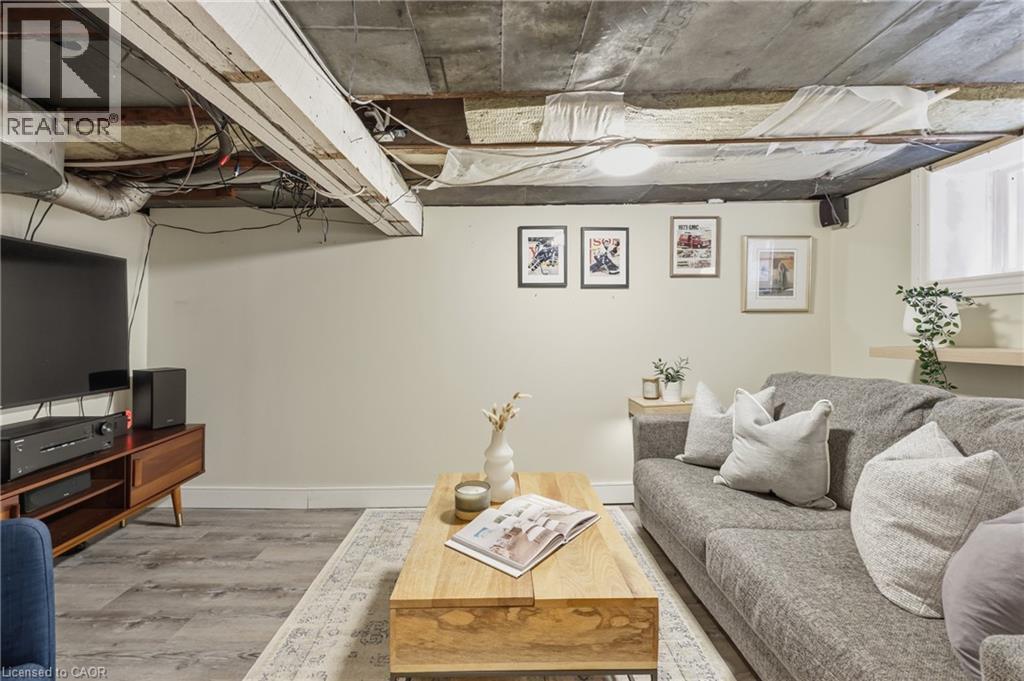 70 Gage Avenue S, Hamilton, ON - Indoor Photo Showing Basement