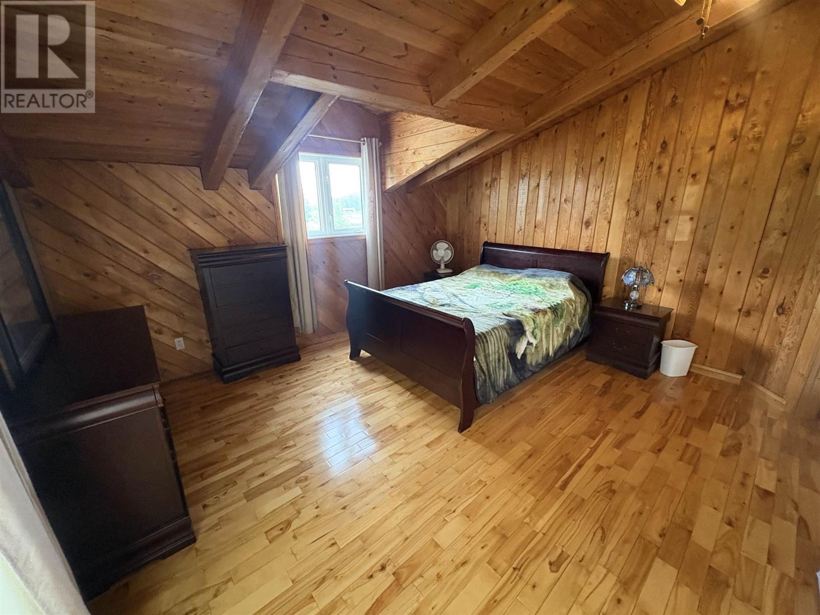25 Mulligans Bay Rd, Chapleau, ON - Indoor Photo Showing Bedroom