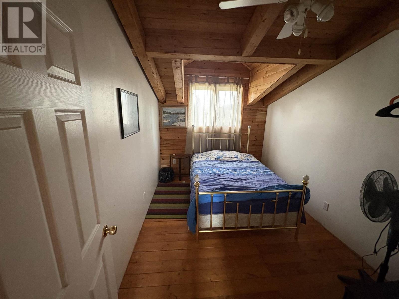 25 Mulligans Bay Rd, Chapleau, ON - Indoor