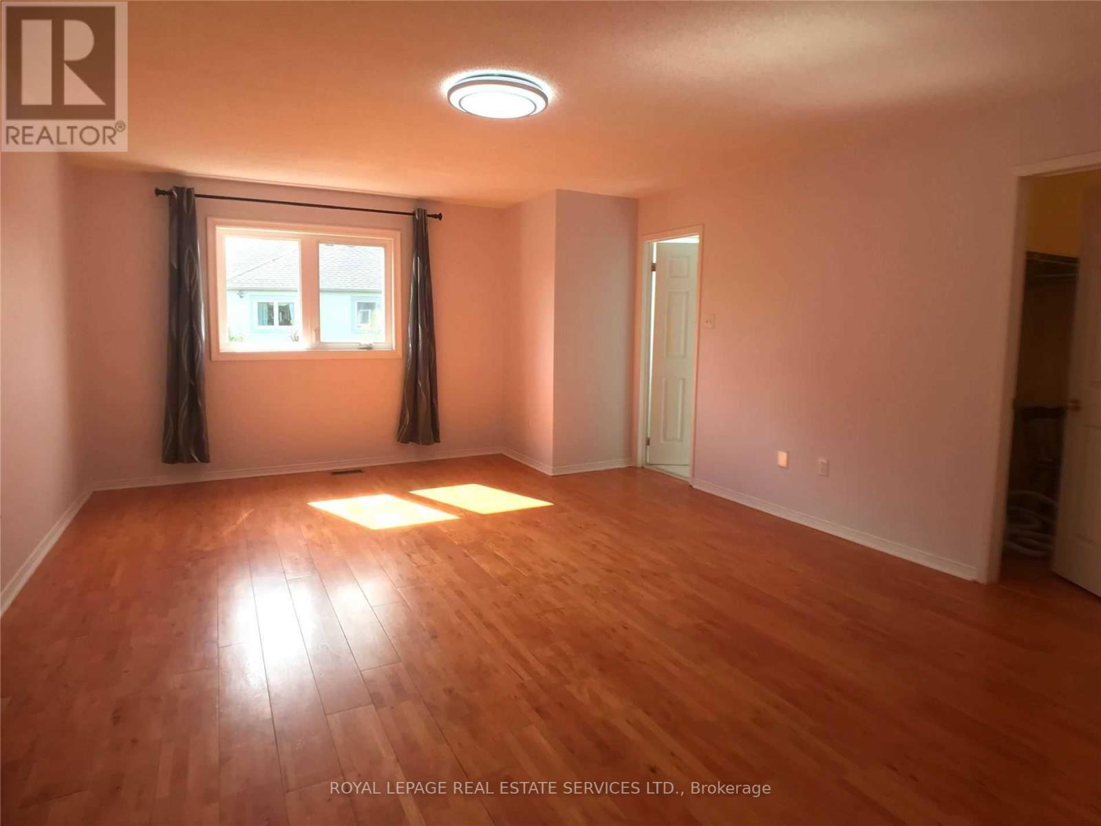 5252 Bushelgrove Circle, Mississauga, ON - Indoor Photo Showing Other Room