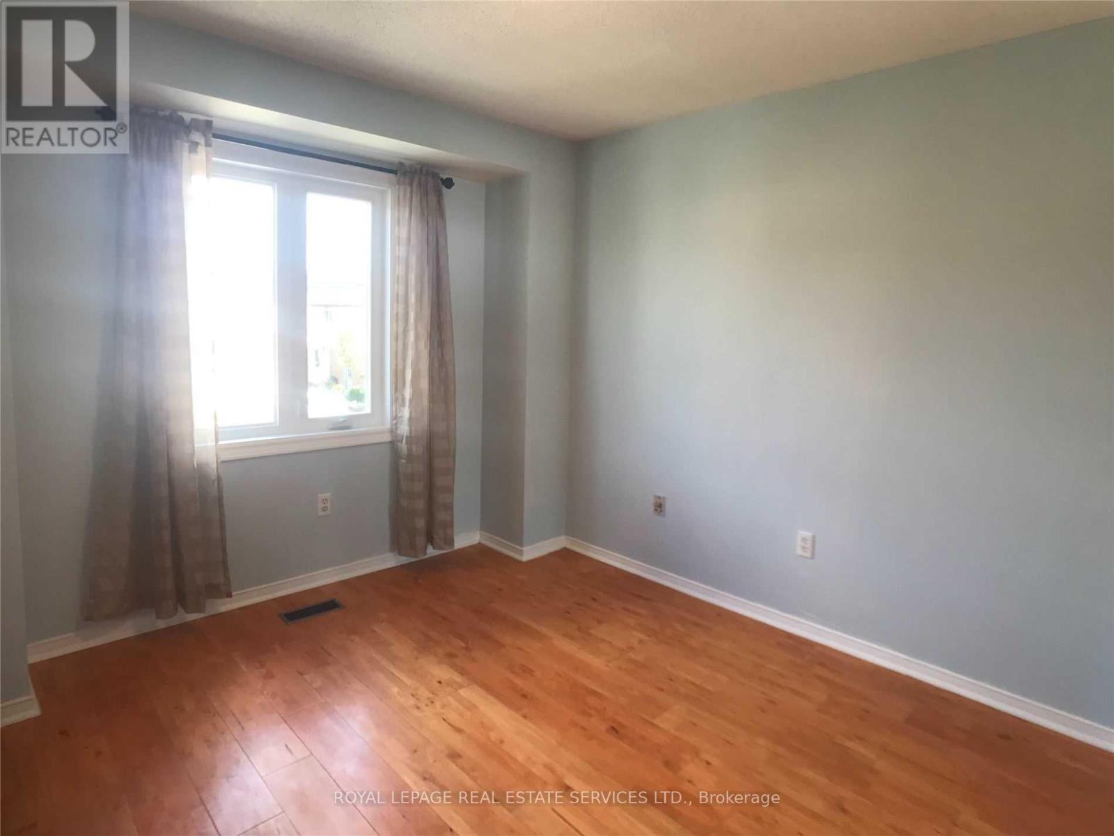 5252 Bushelgrove Circle, Mississauga, ON - Indoor Photo Showing Other Room