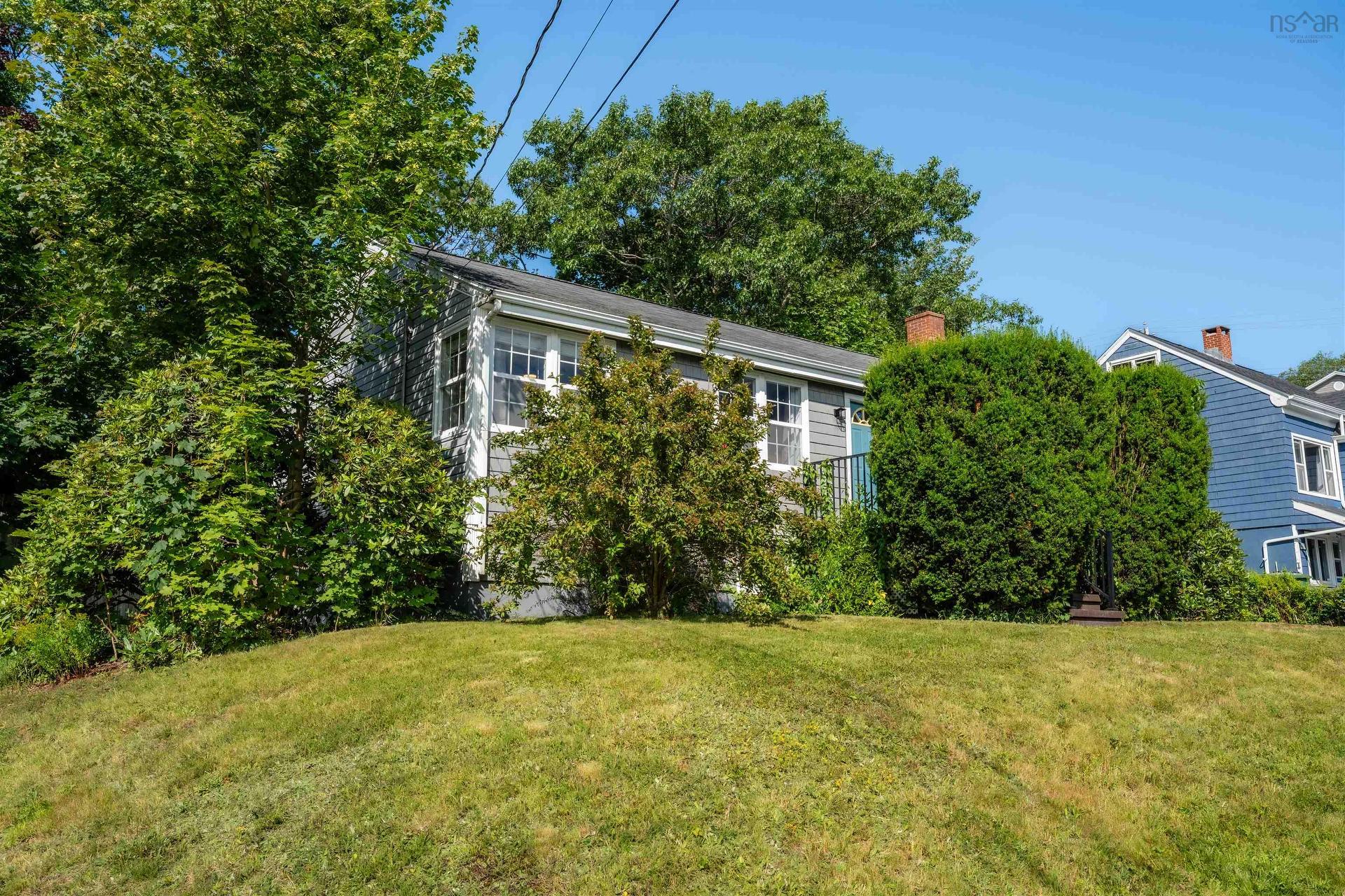 42 Birch Street, Halifax, NS - Outdoor