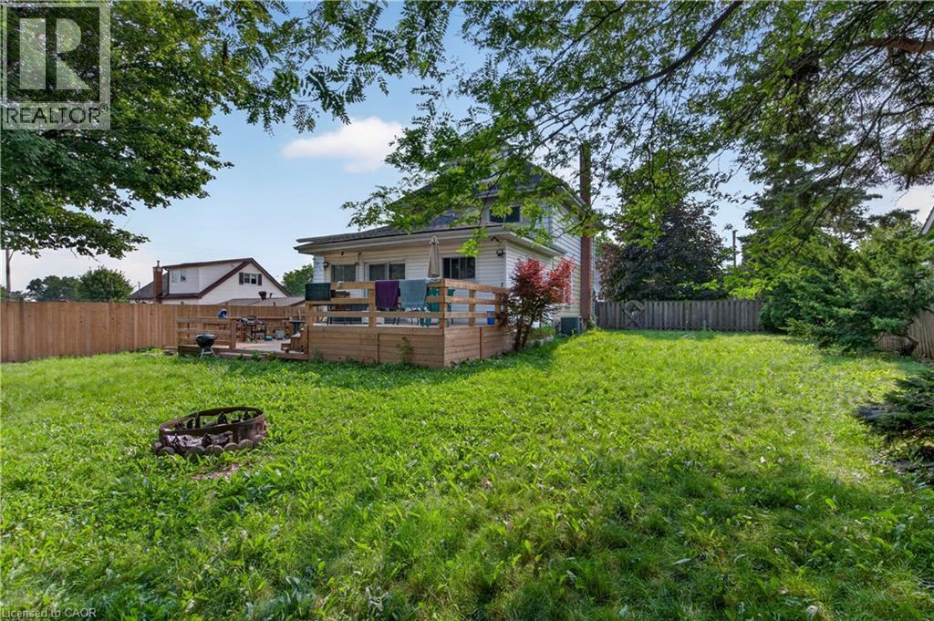 312 East 12Th Street, Hamilton, ON - Outdoor With Backyard