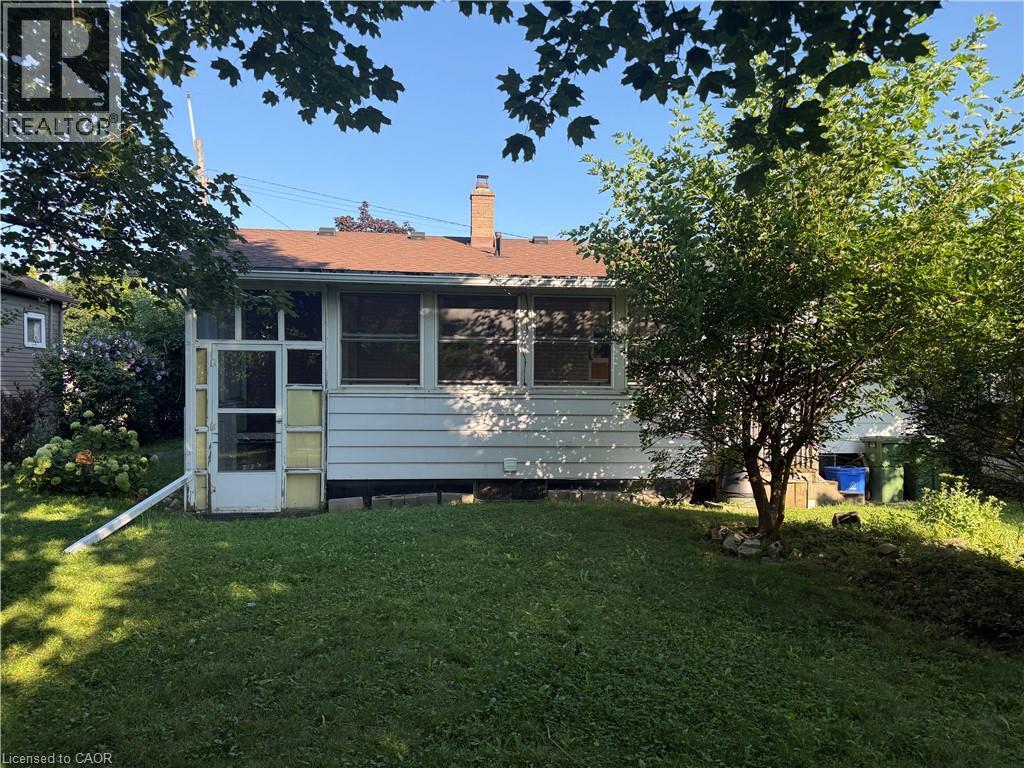 7 West 1St Street, Hamilton, ON - Outdoor