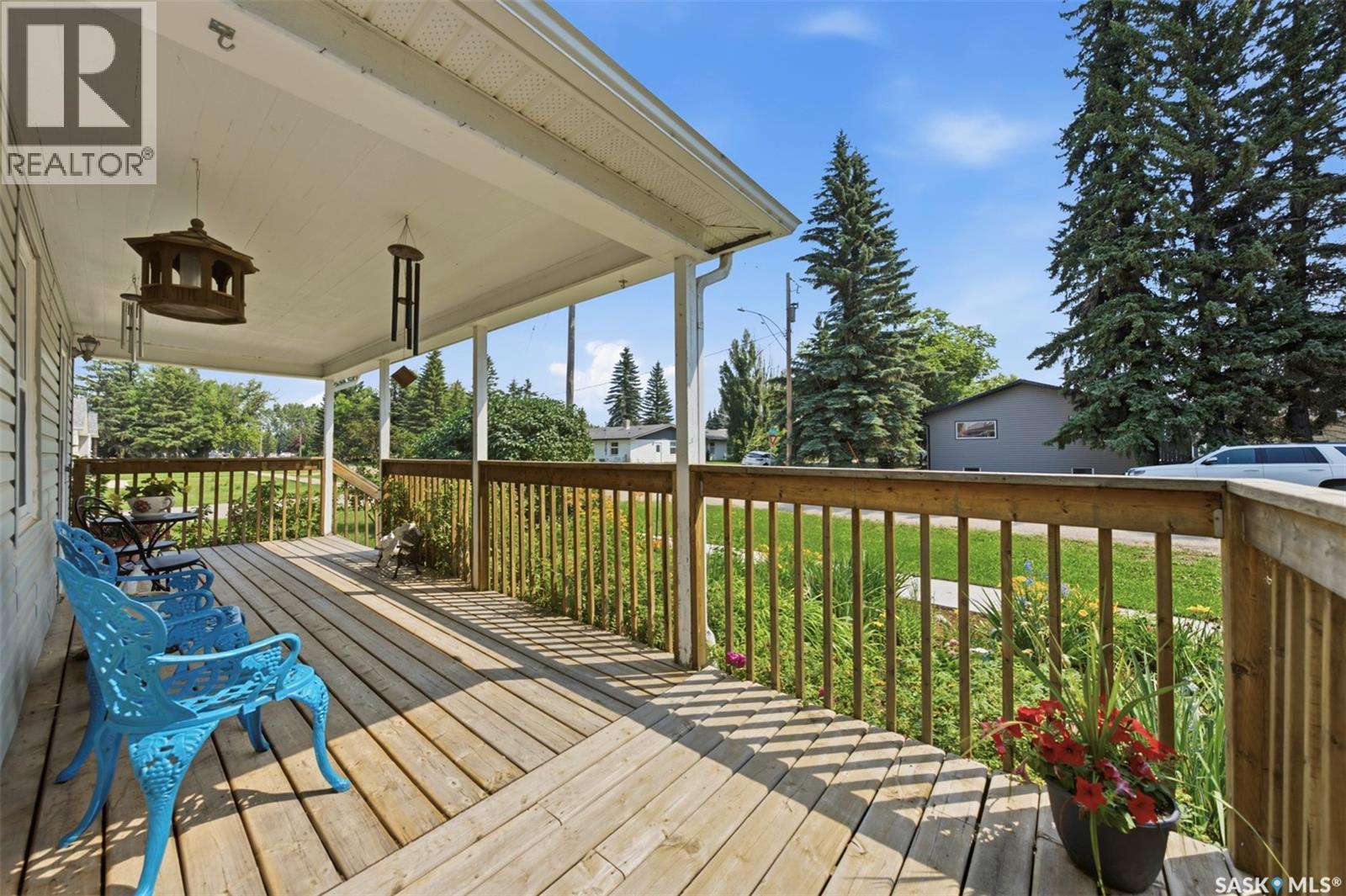 513 1St Street E, Hepburn, SK - Outdoor With Deck Patio Veranda With Exterior