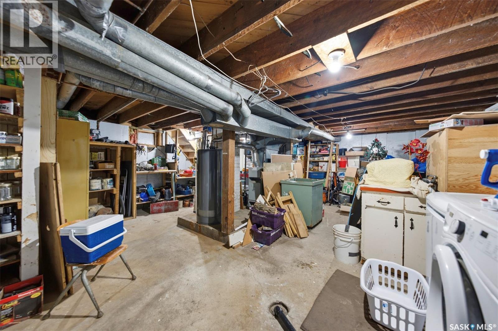 513 1St Street E, Hepburn, SK - Indoor Photo Showing Basement