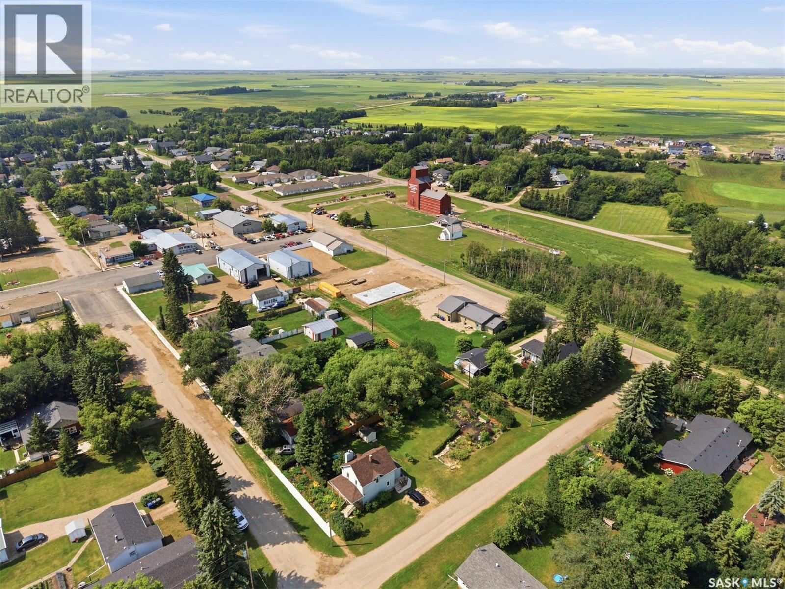 513 1St Street E, Hepburn, SK - Outdoor With View