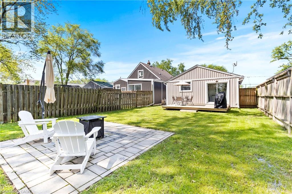 38 Alexandra Boulevard, St. Catharines, ON - Outdoor With Deck Patio Veranda