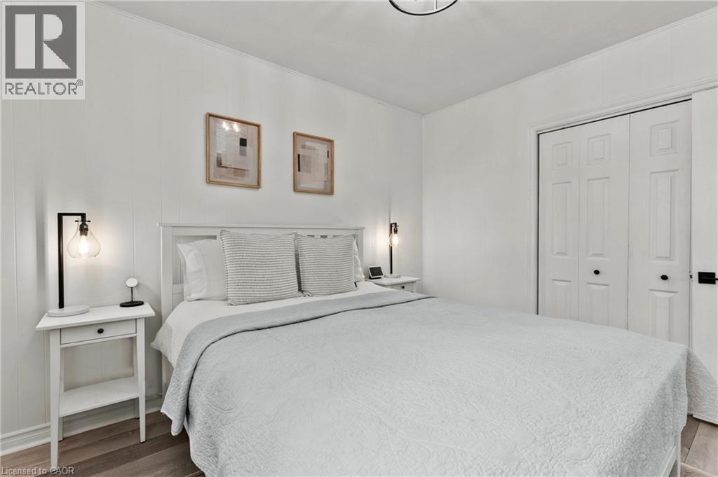 38 Alexandra Boulevard, St. Catharines, ON - Indoor Photo Showing Bedroom