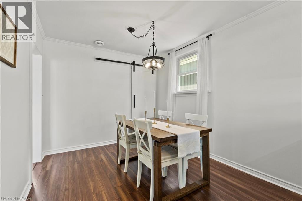 38 Alexandra Boulevard, St. Catharines, ON - Indoor Photo Showing Dining Room