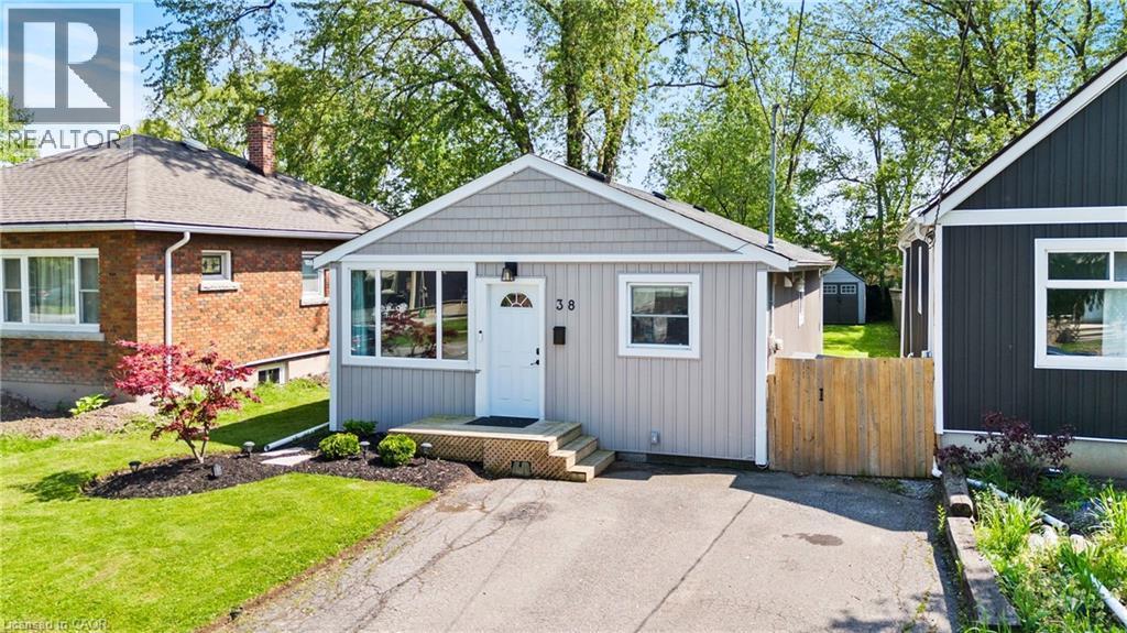 38 Alexandra Boulevard, St. Catharines, ON - Outdoor