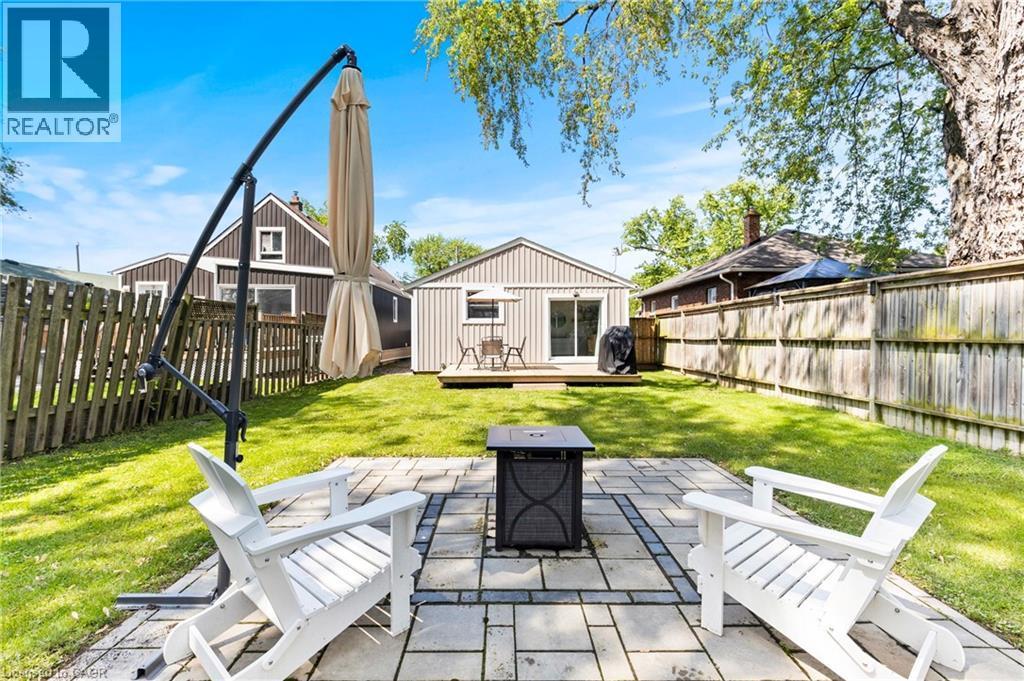 38 Alexandra Boulevard, St. Catharines, ON - Outdoor With Deck Patio Veranda