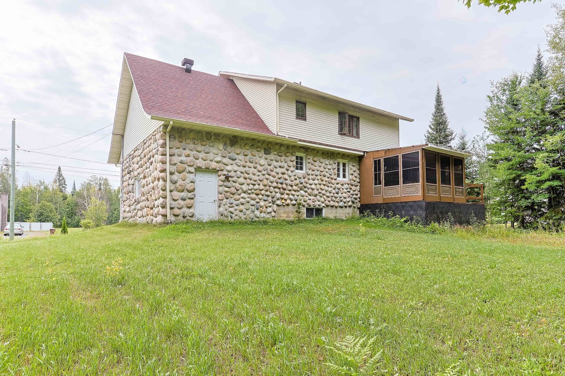 Back of Structure - 770 Ch. Juneau, Shawinigan, QC - Outdoor