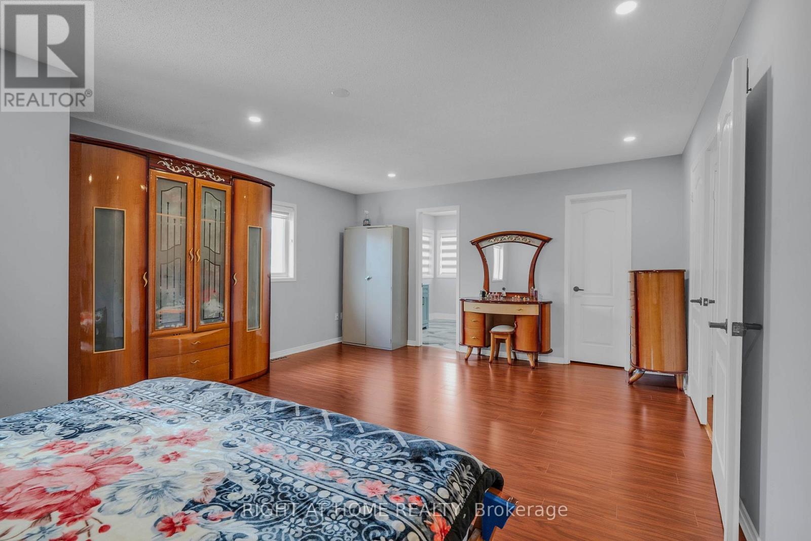 86 Whitehouse Crescent, Brampton, ON - Indoor Photo Showing Bedroom