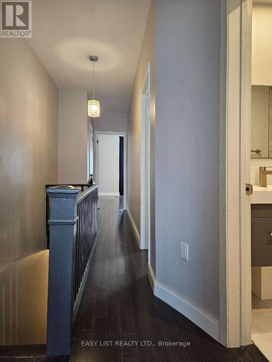 449 Pacific Avenue, Toronto, ON - Indoor Photo Showing Other Room
