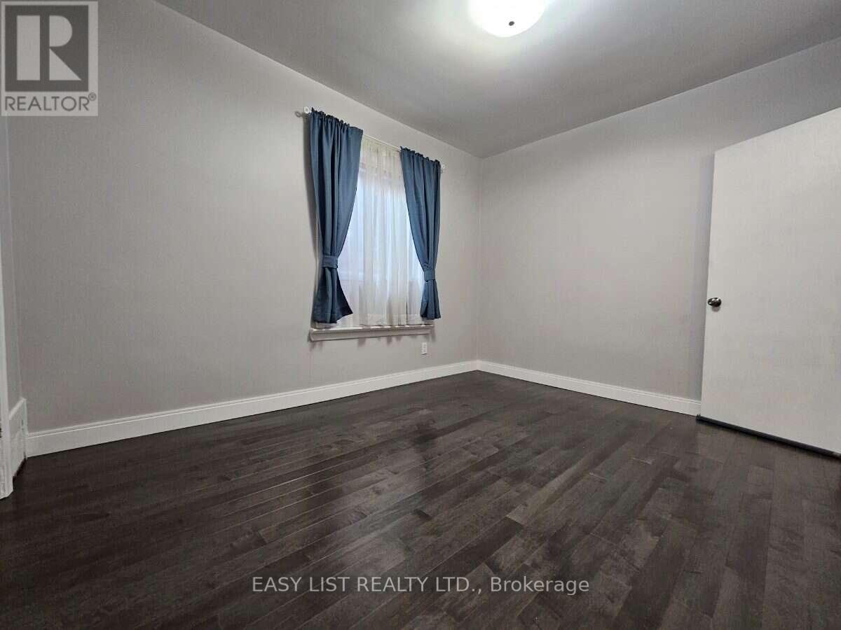 449 Pacific Avenue, Toronto, ON - Indoor Photo Showing Other Room