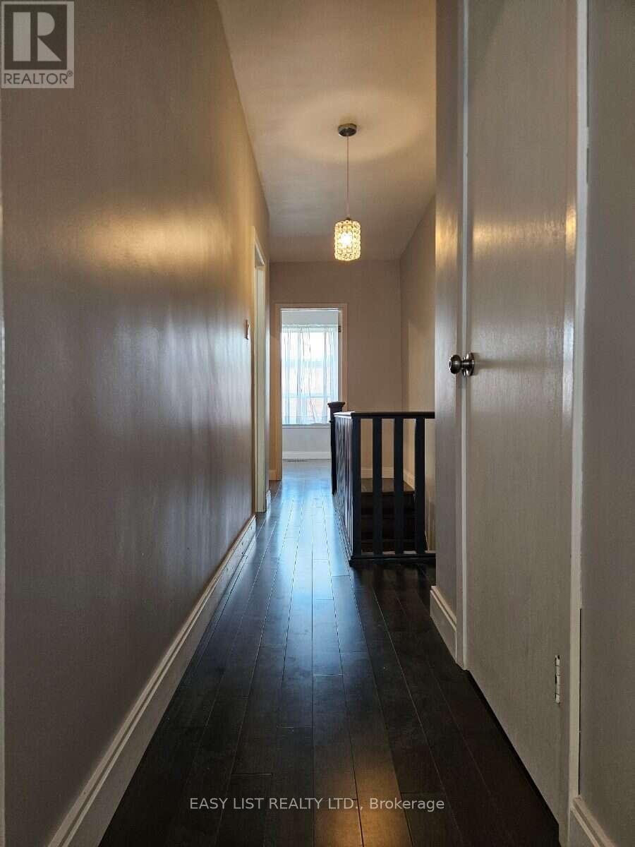 449 Pacific Avenue, Toronto, ON - Indoor Photo Showing Other Room