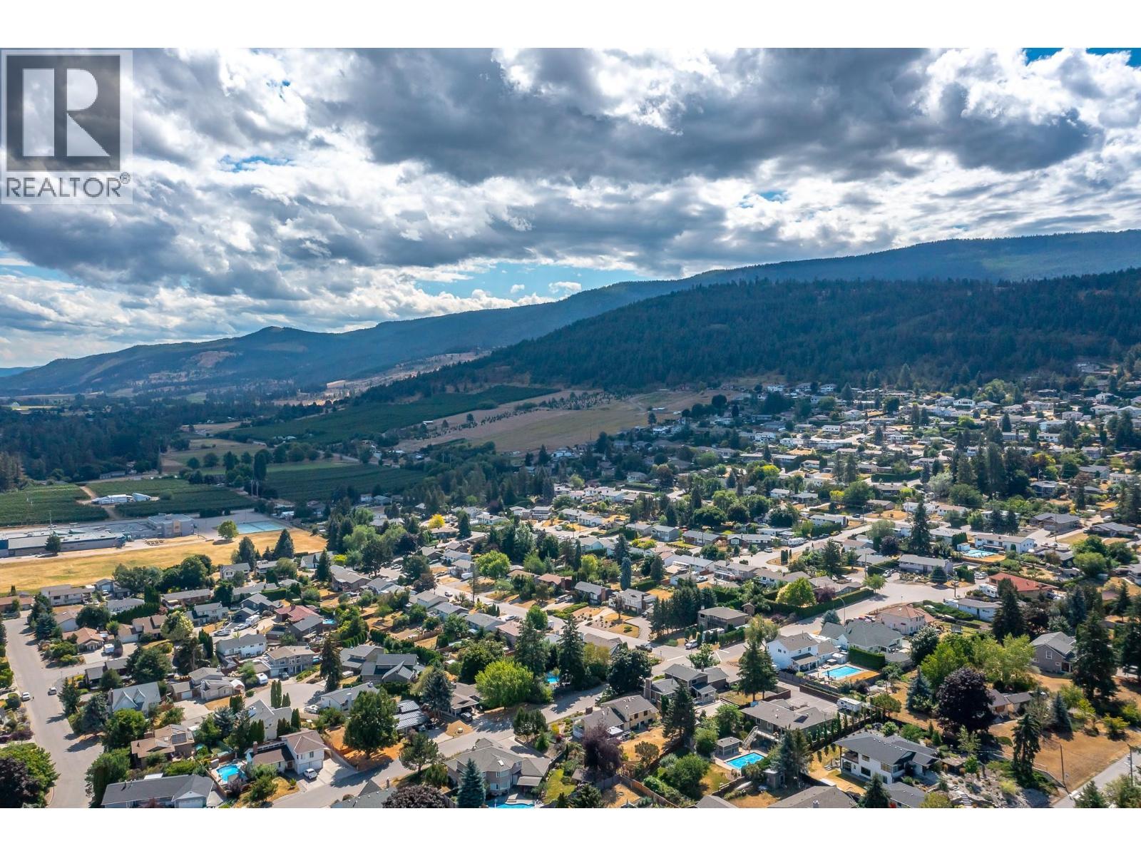 7807 Corona Court, Coldstream, BC - Outdoor With View