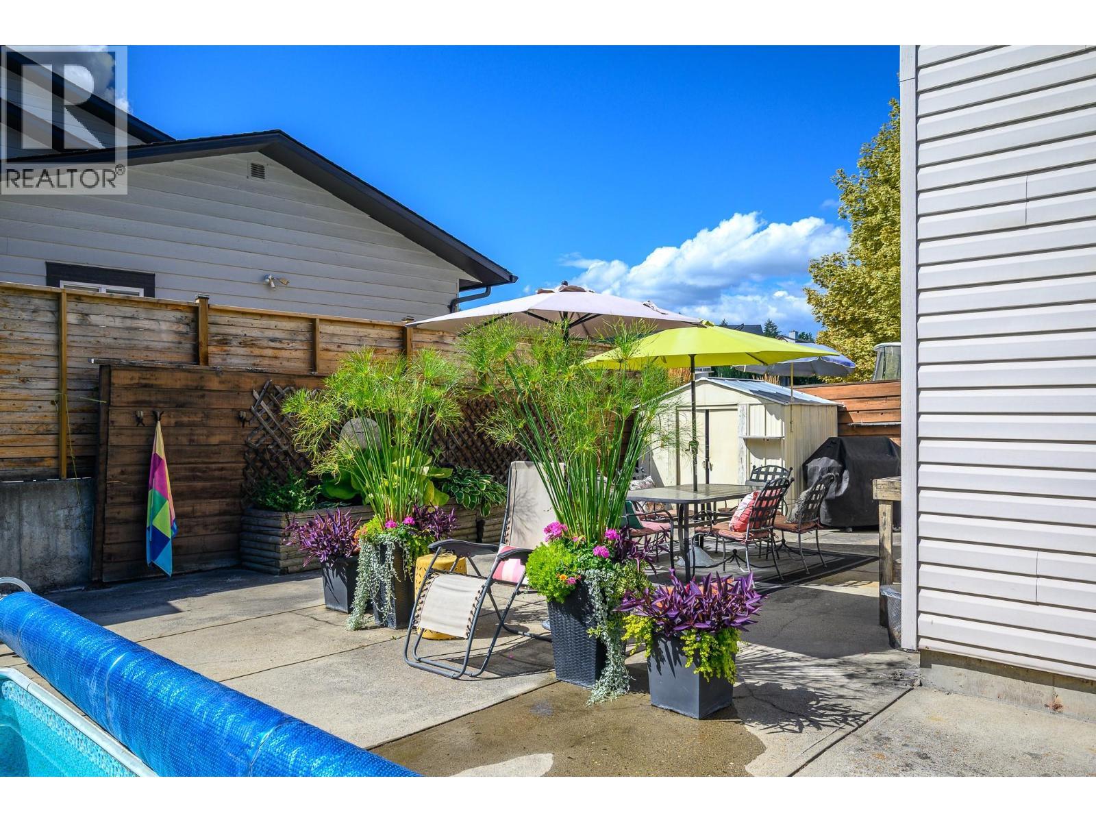 7807 Corona Court, Coldstream, BC - Outdoor