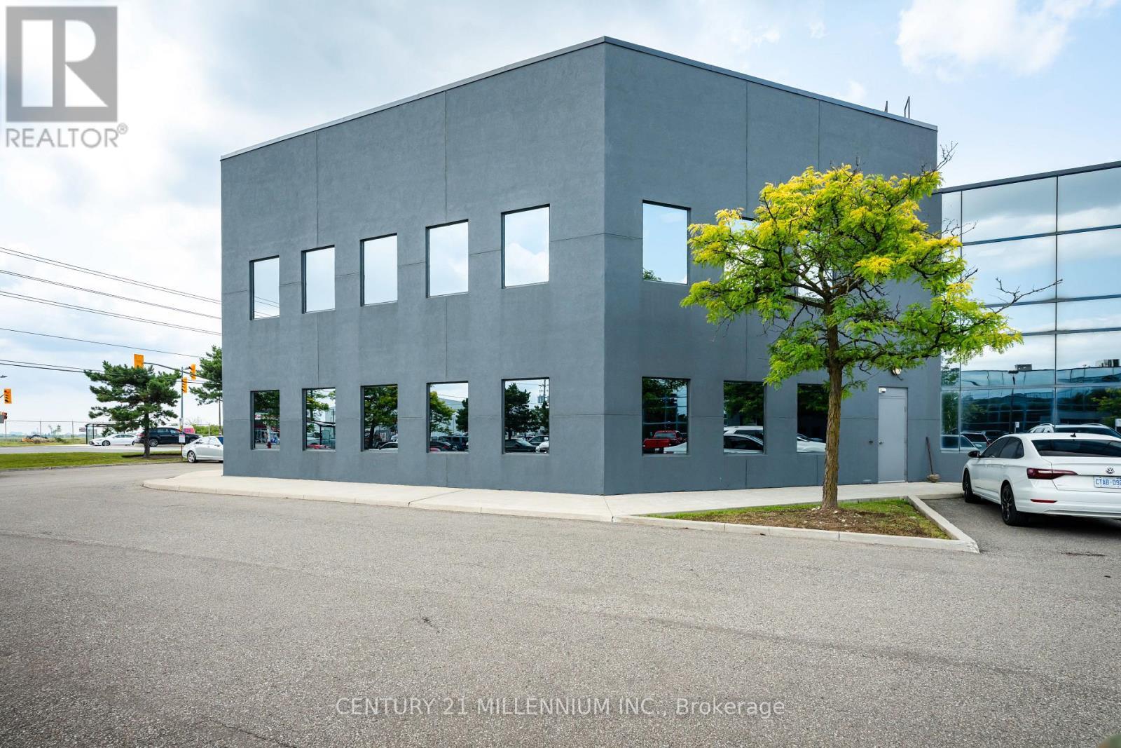 18 - 2355 Derry Road E, Mississauga, ON