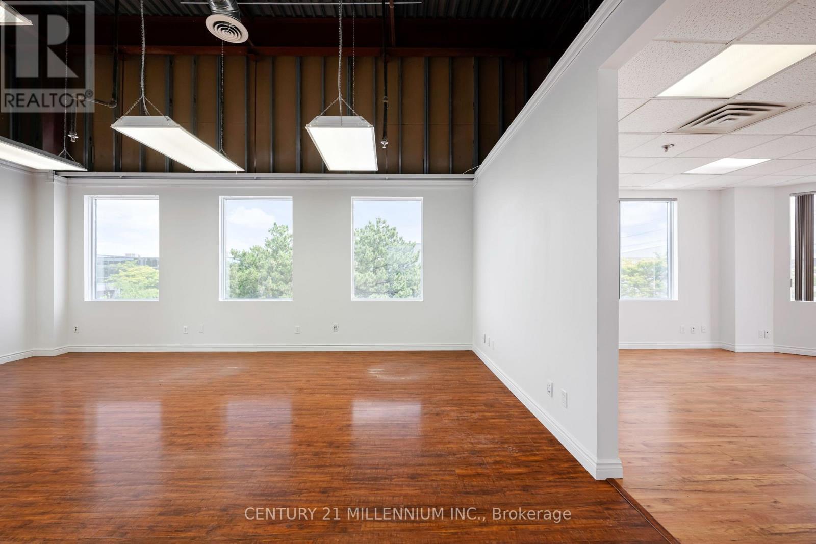 18 - 2355 Derry Road E, Mississauga, ON