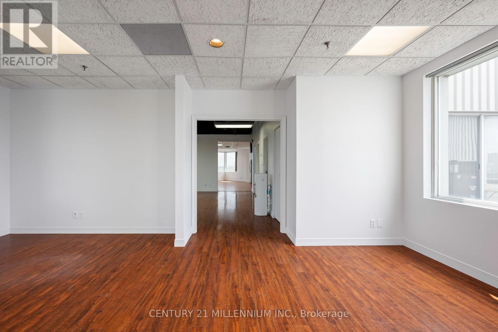 18 - 2355 Derry Road E, Mississauga, ON