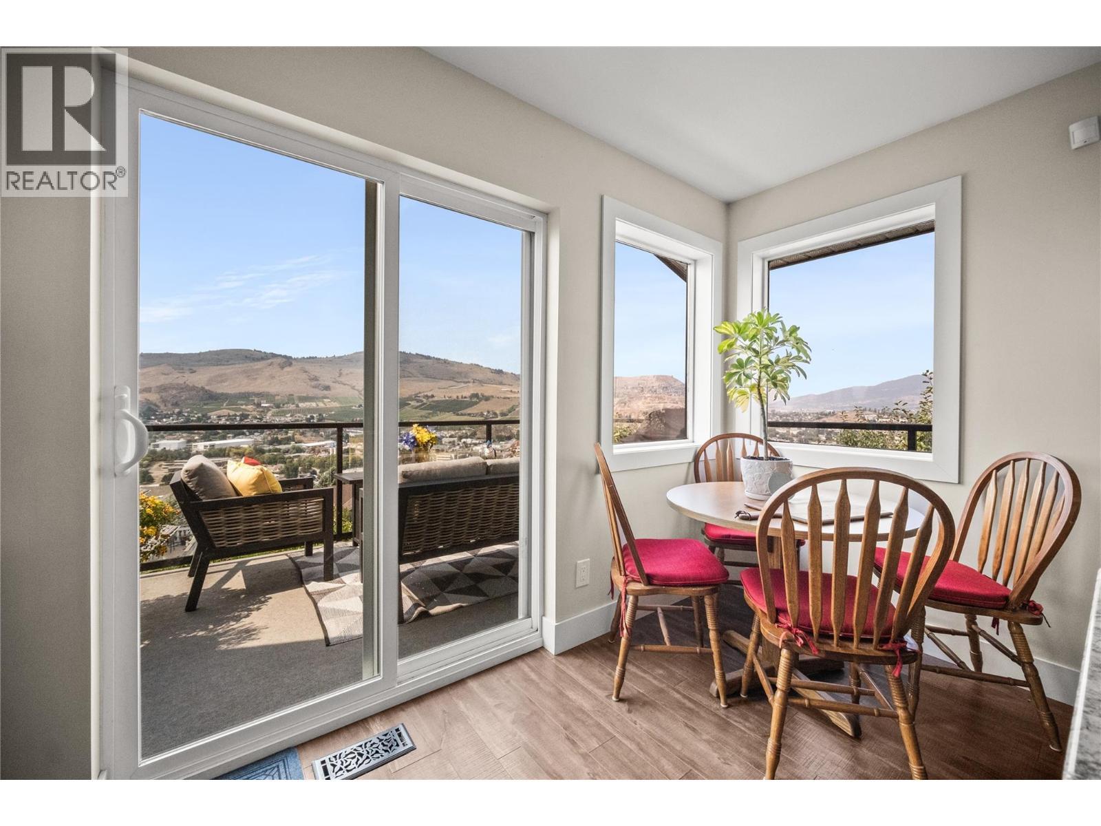 Kitchen - 4119 15 Avenue, Vernon, BC - Indoor