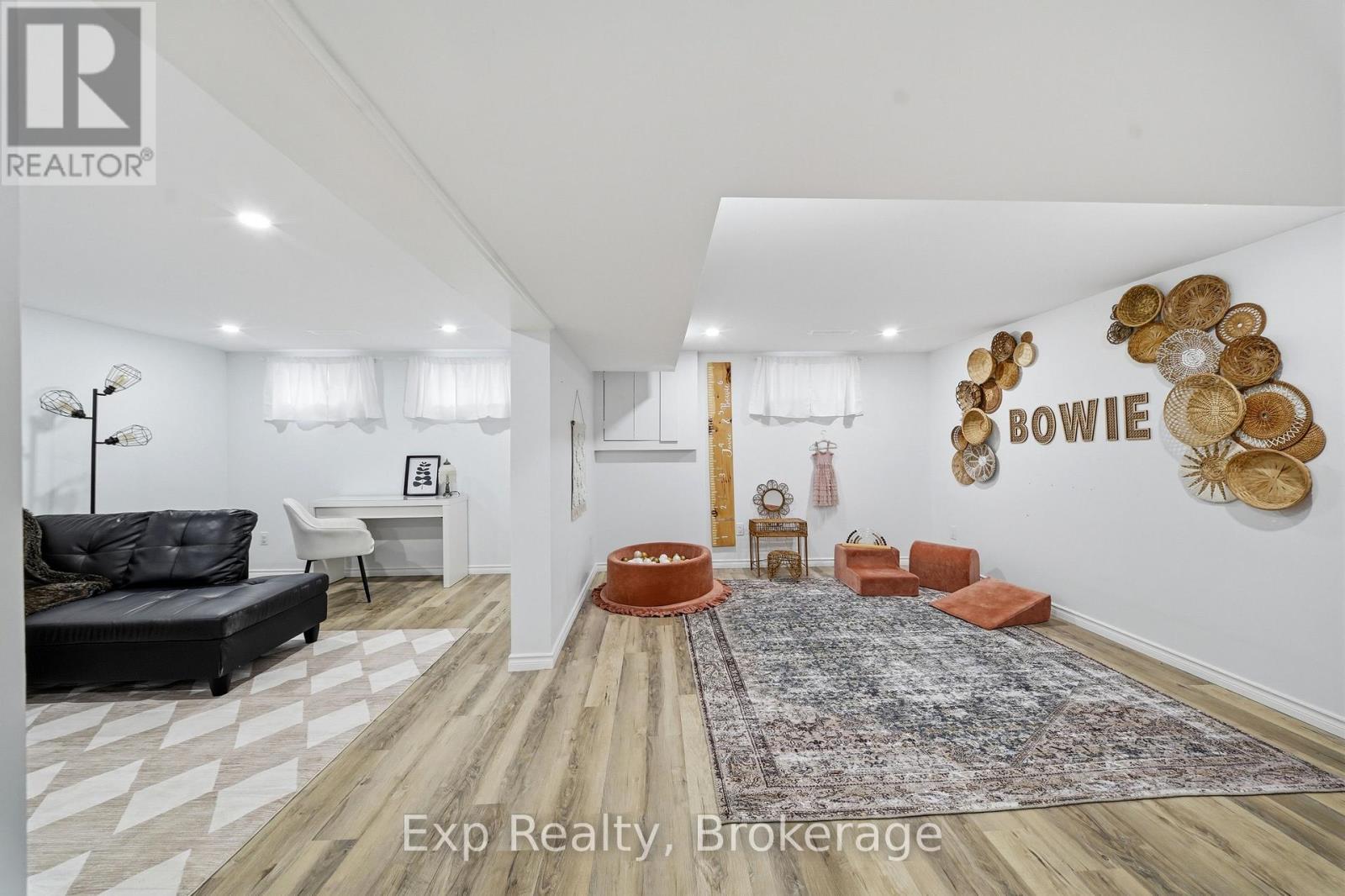 6 Coleman Drive, Quinte West (Trenton Ward), ON - Indoor
