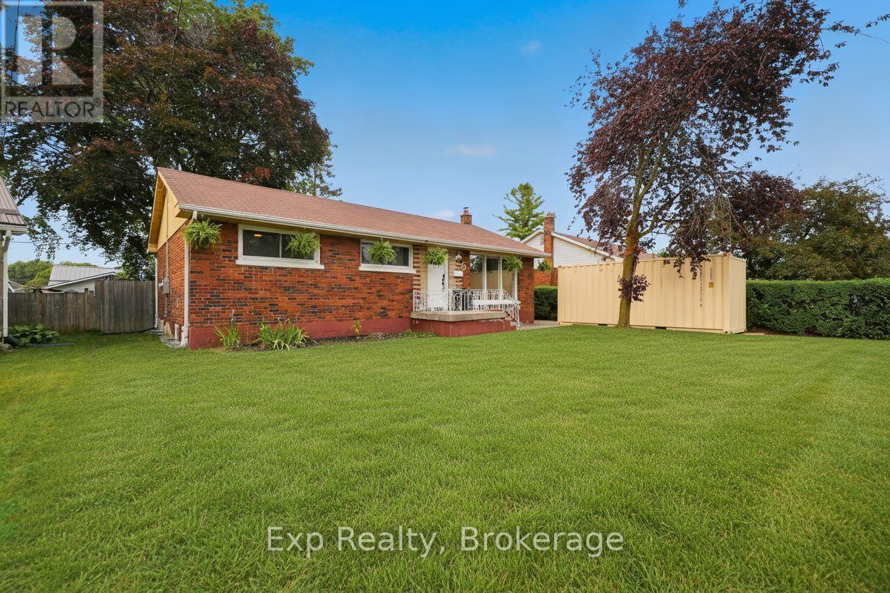 6 Coleman Drive, Quinte West (Trenton Ward), ON - Outdoor