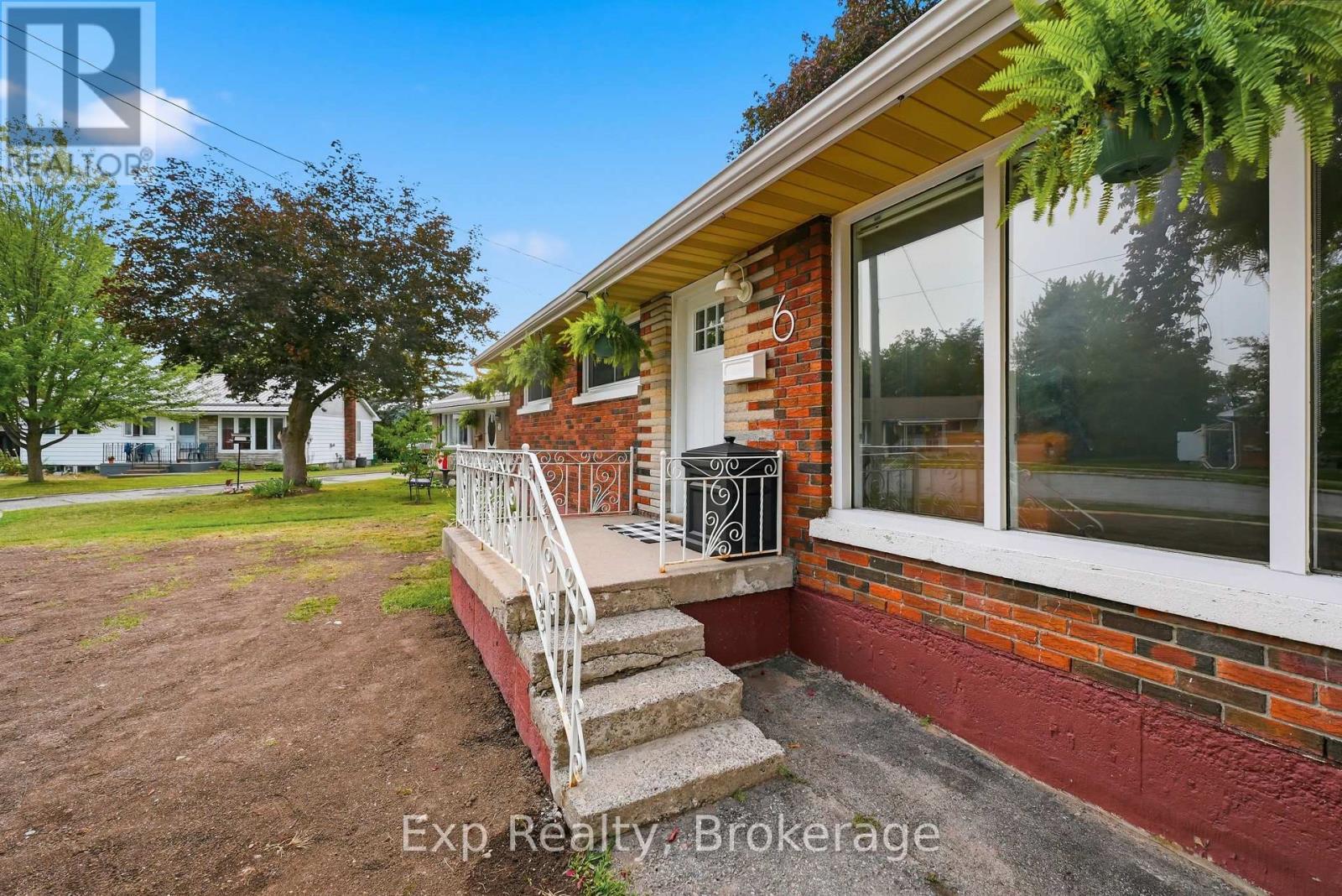 6 Coleman Drive, Quinte West (Trenton Ward), ON - Outdoor
