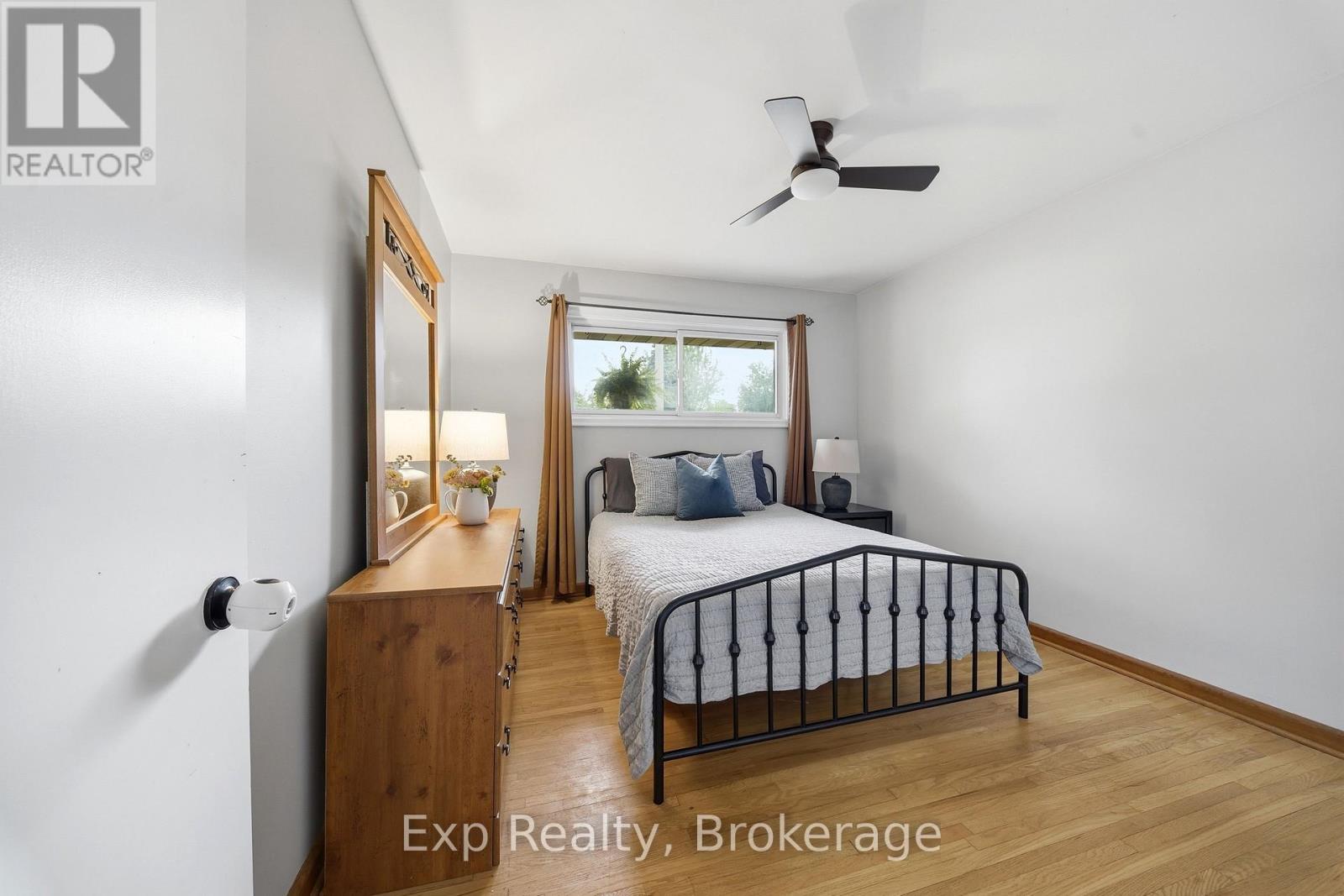 6 Coleman Drive, Quinte West (Trenton Ward), ON - Indoor Photo Showing Bedroom