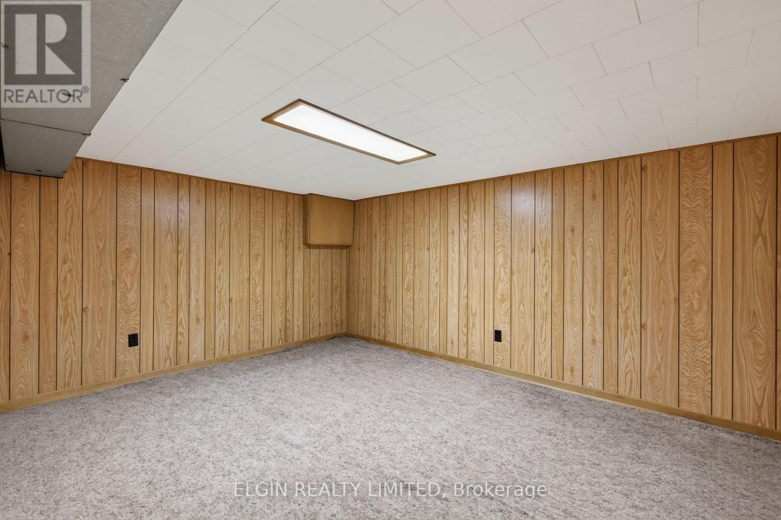90 Dunkirk Drive, St. Thomas, ON - Indoor Photo Showing Other Room