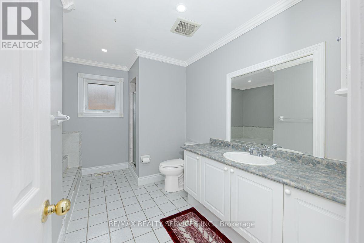 64 Strickland Drive, Ajax, ON - Indoor Photo Showing Bathroom