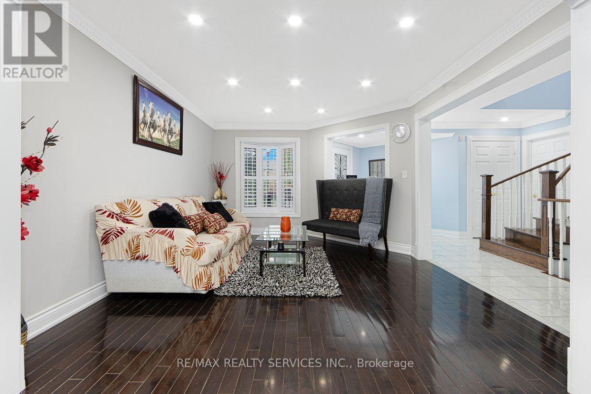 64 Strickland Drive, Ajax, ON - Indoor Photo Showing Other Room
