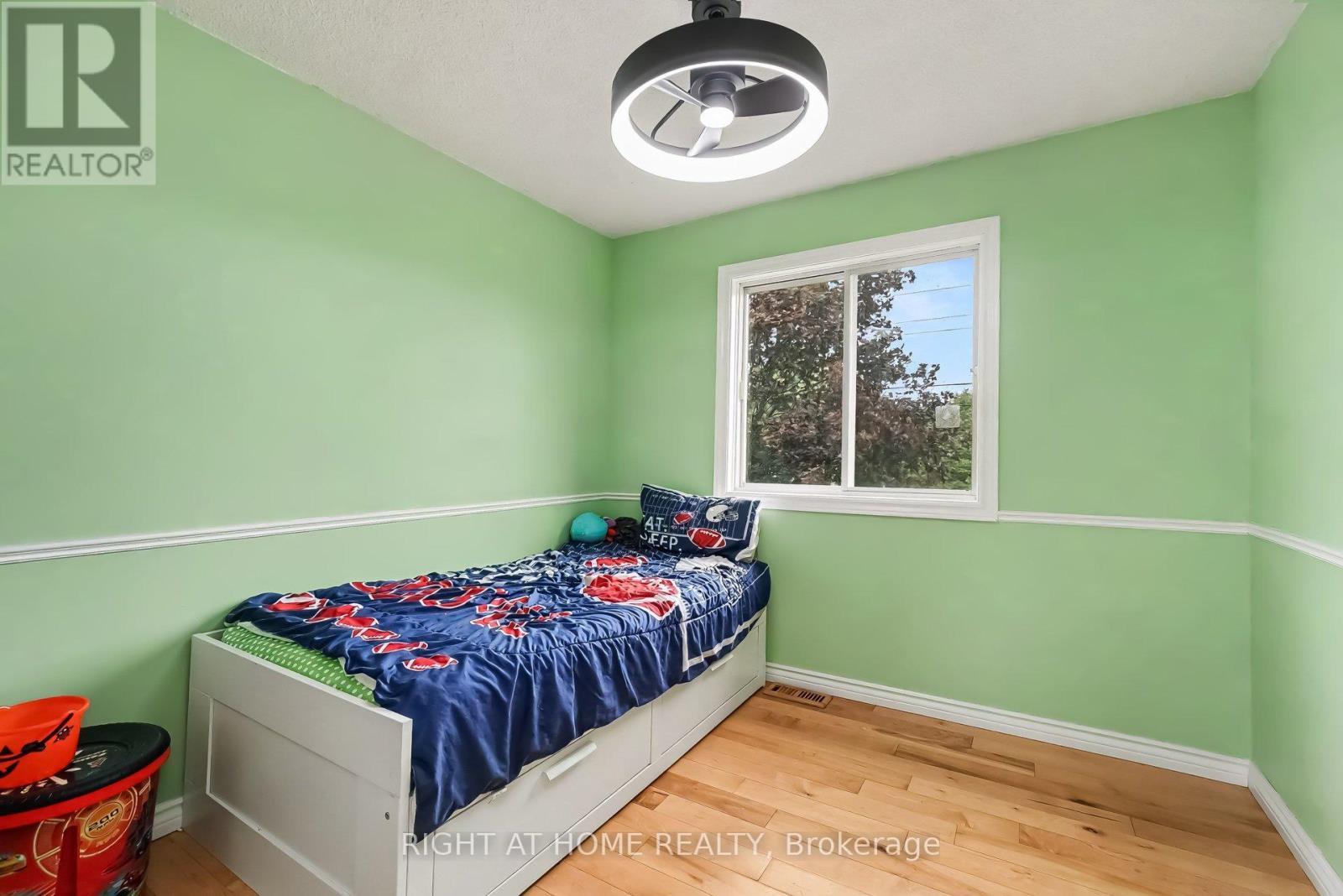 3320 Gendron Road, Clarence-Rockland, ON - Indoor Photo Showing Bedroom