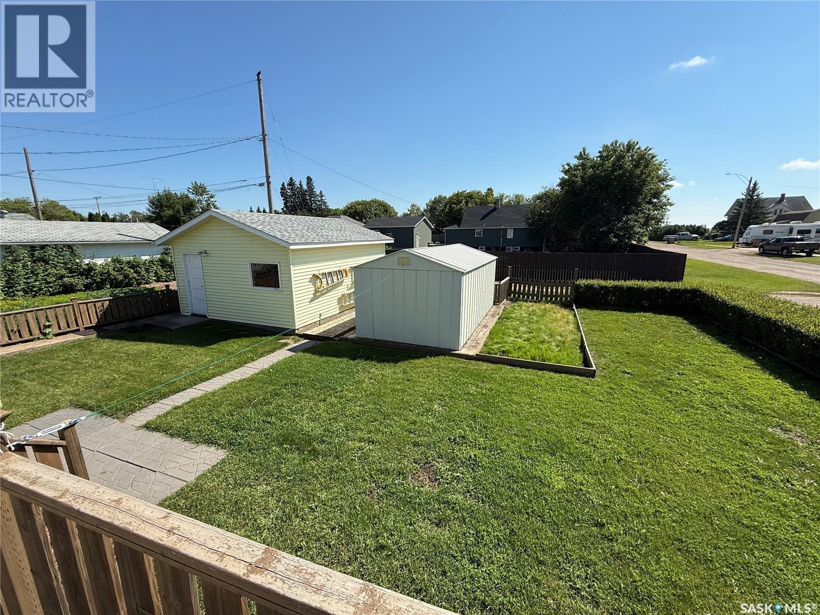 401 2Nd Avenue E, Shellbrook, SK - Outdoor