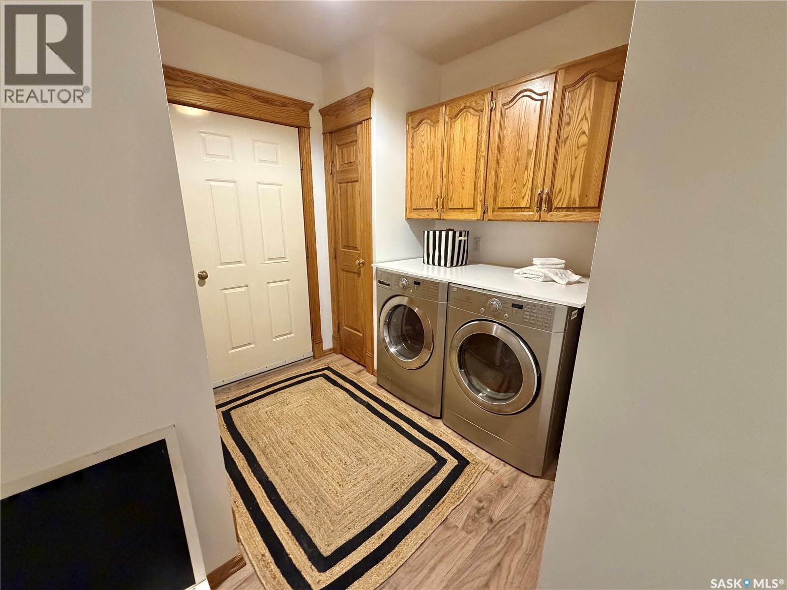 116 Morrison Drive, Yorkton, SK - Indoor Photo Showing Laundry Room