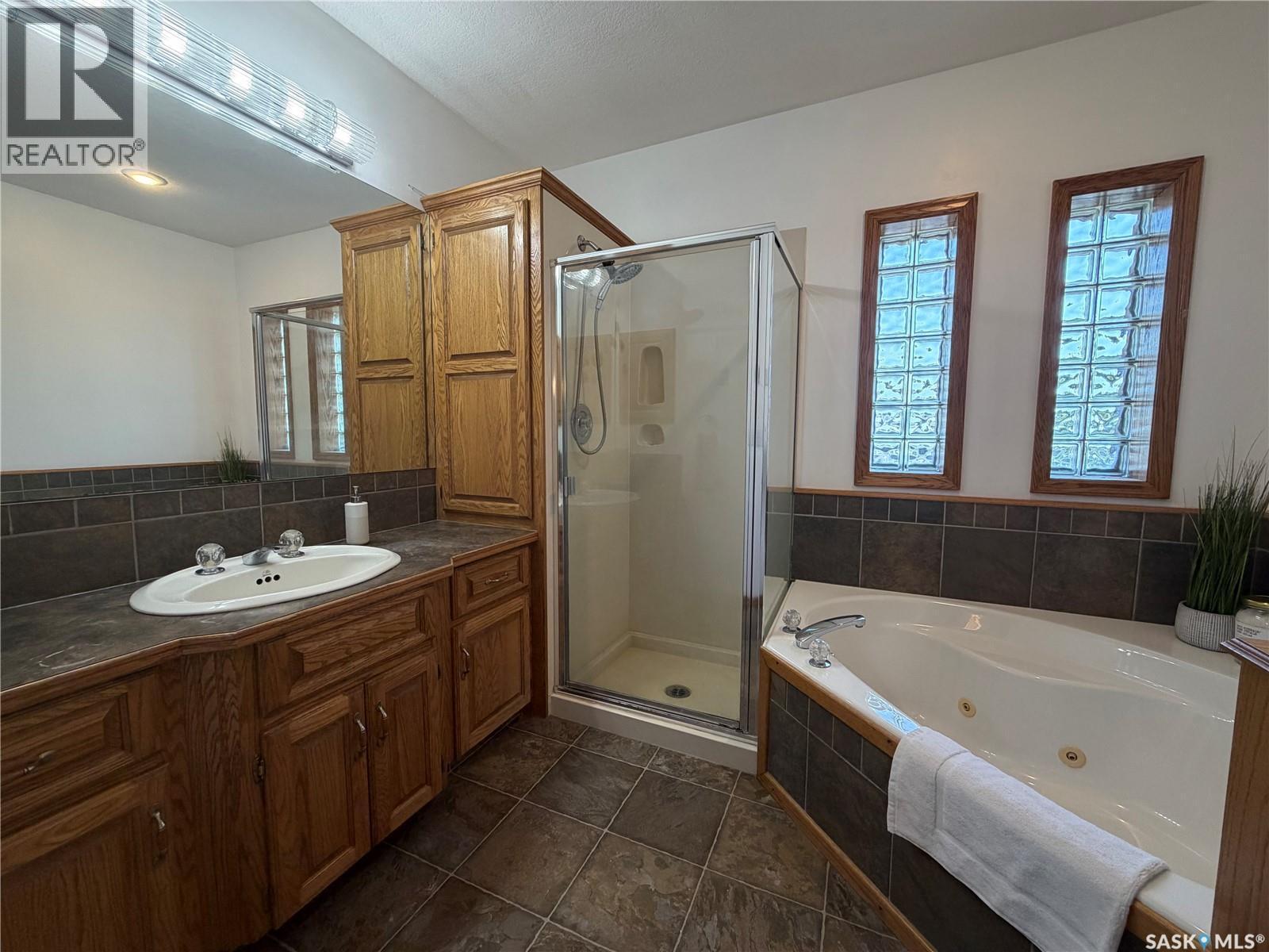 116 Morrison Drive, Yorkton, SK - Indoor Photo Showing Bathroom