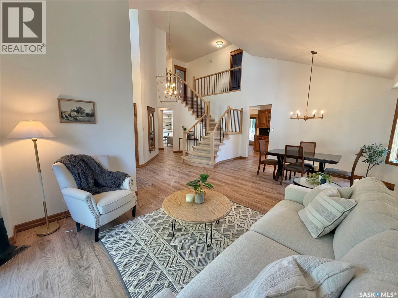 116 Morrison Drive, Yorkton, SK - Indoor Photo Showing Living Room