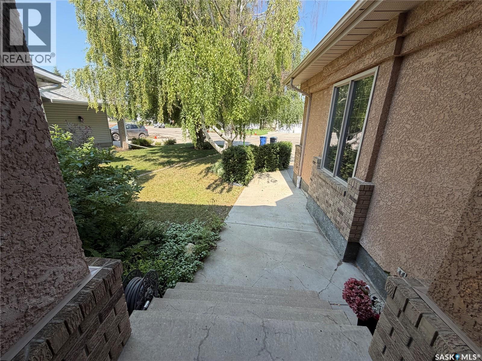116 Morrison Drive, Yorkton, SK - Outdoor