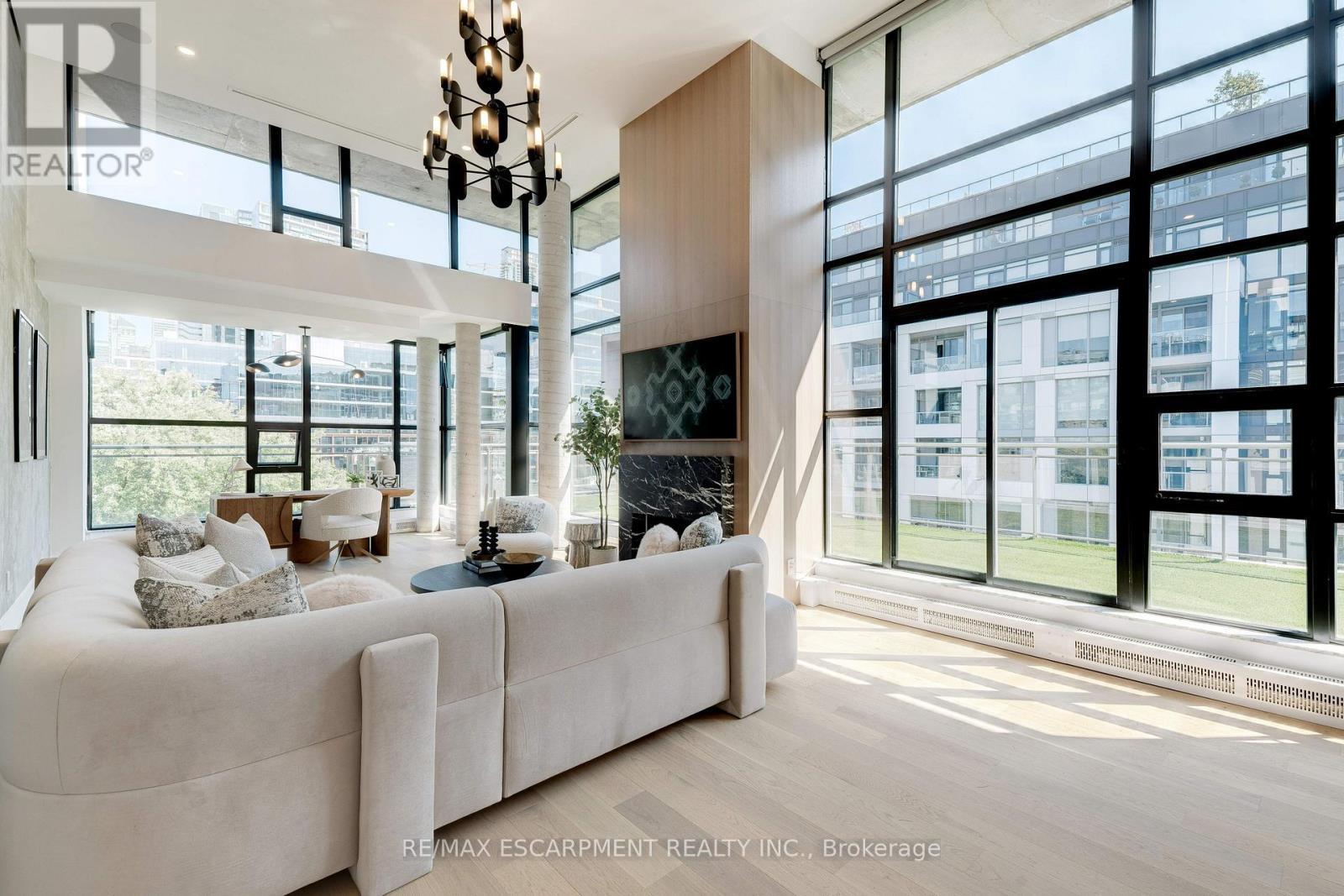Ph1 - 20 Niagara Street, Toronto, ON - Indoor