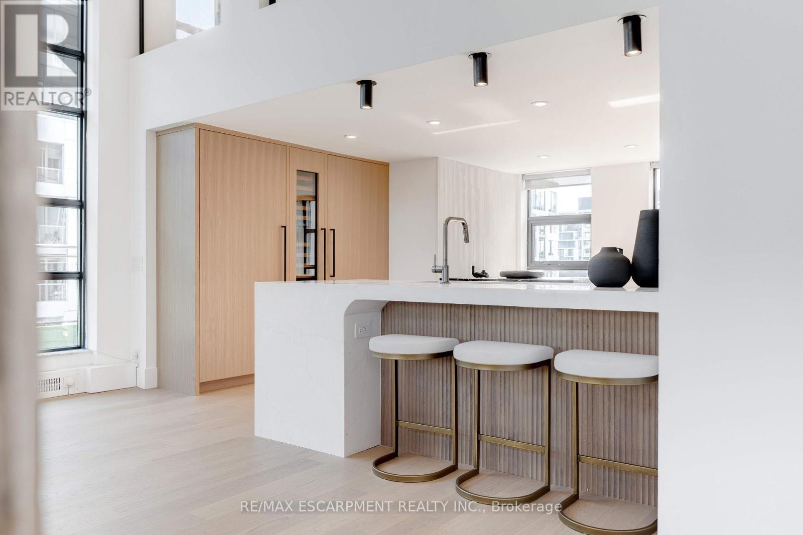 Ph1 - 20 Niagara Street, Toronto, ON - Indoor Photo Showing Kitchen